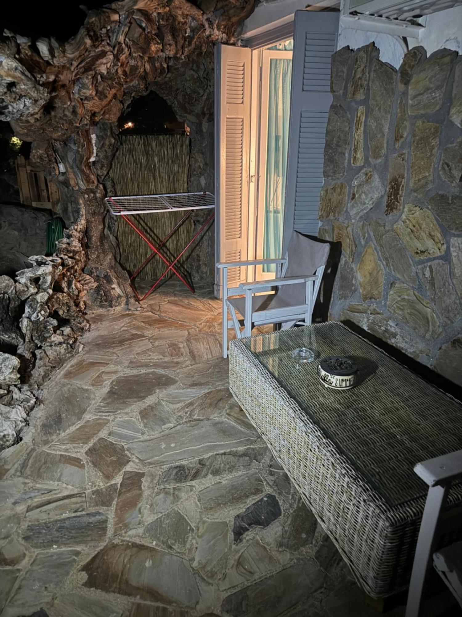 Saterli Rooms The Other Side Of The Island By Patitiri المظهر الخارجي الصورة